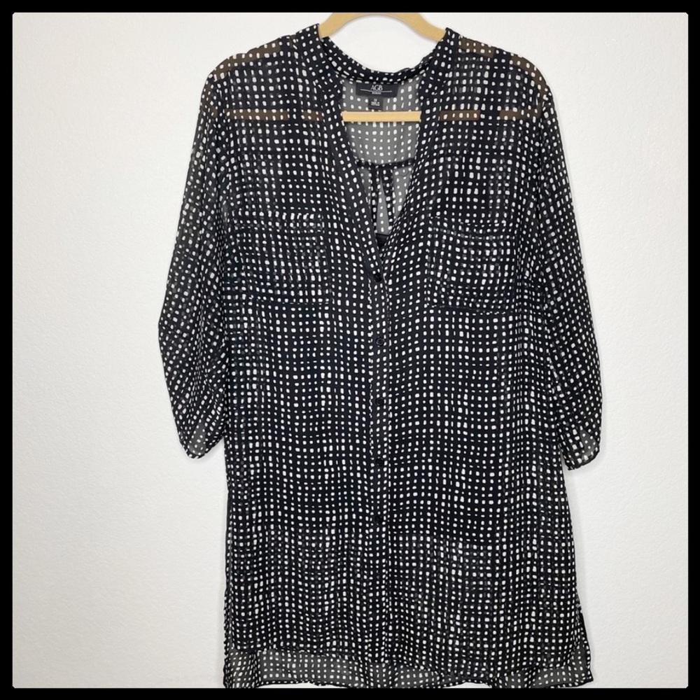 AGB Black and White Button Down Blouse Size 1X